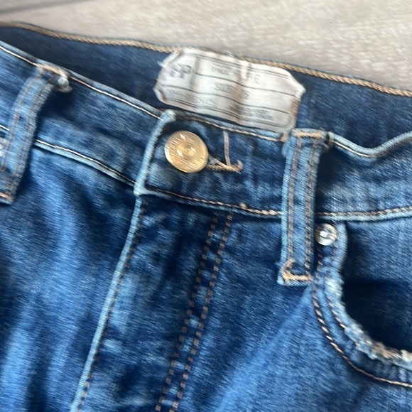 Free people distressed destroyed knee dark denim high waist jeans size 26 - Picture 4 of 8